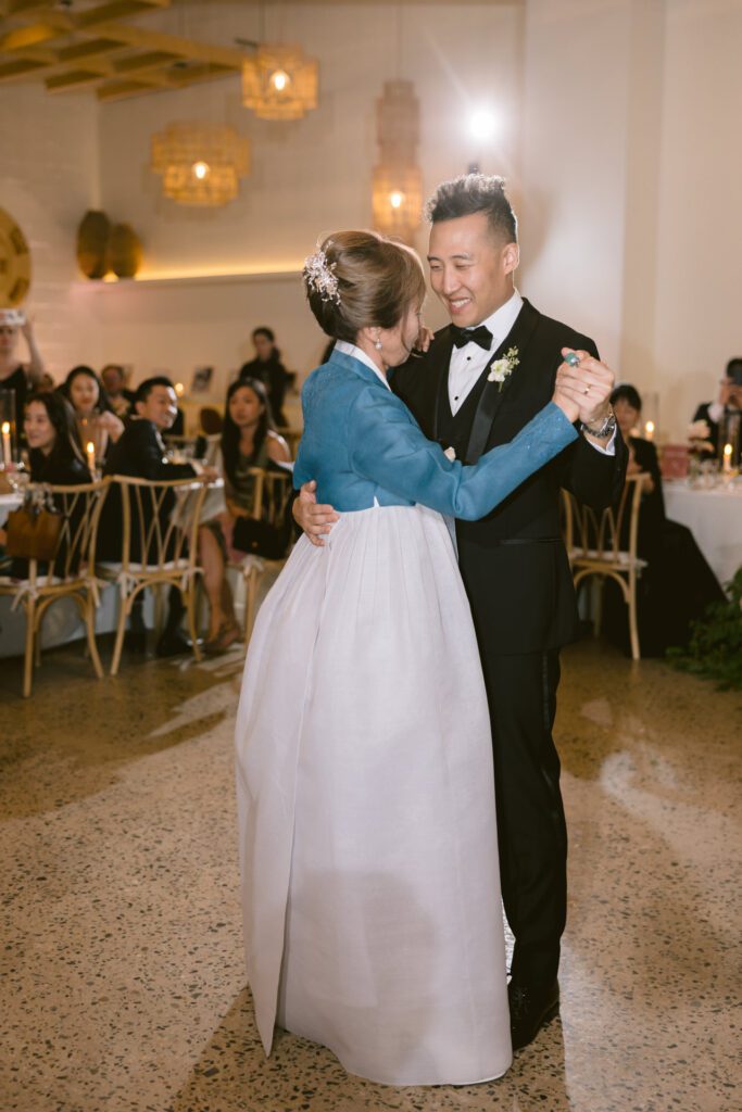 Wedding at Shell's Loft Fort Greene - New York Wedding Photographer - Yun Li Photography