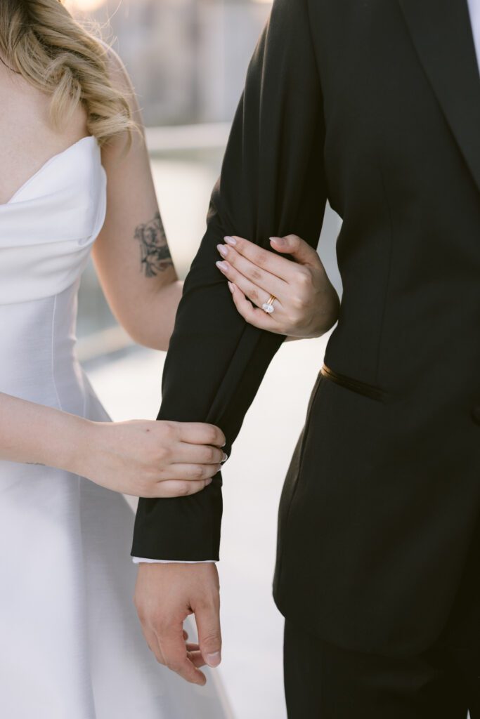 Wedding at Ravel Hotel in Long Island City - New York Wedding Photographer - Yun Li Photography