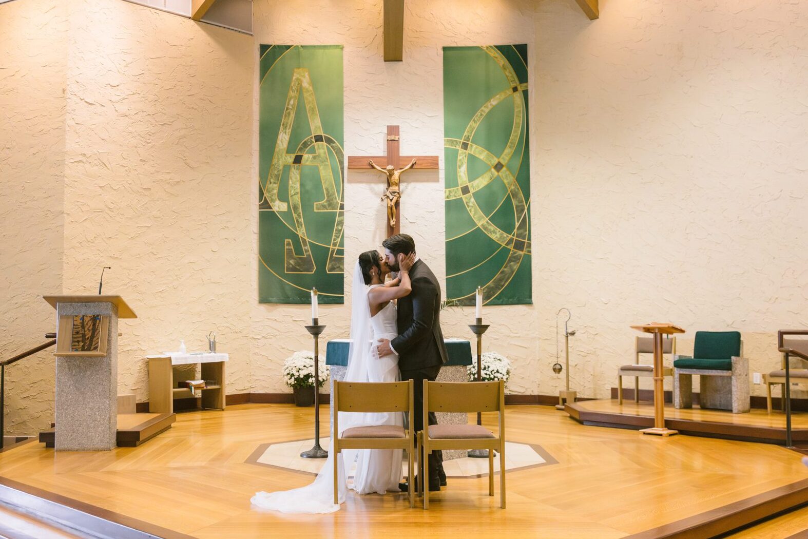 Wedding at Our Lady Queen of Martyrs Church in Centerport - Long Island Wedding Photographer