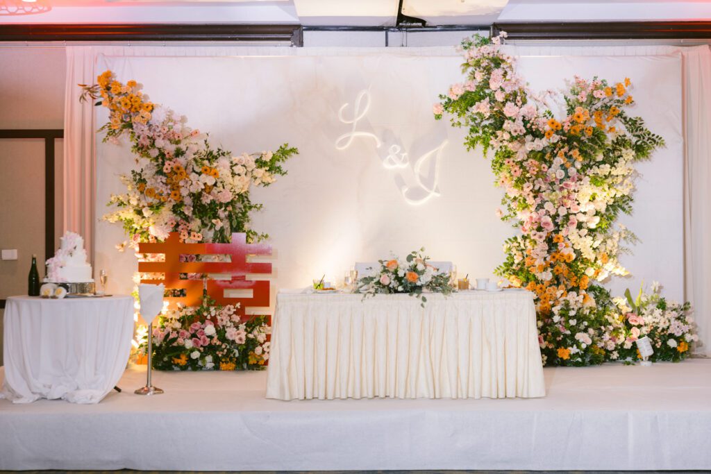 Wedding at Sheraton LaGuardia East Hotel - New York Wedding Photographer - Yun Li Photography