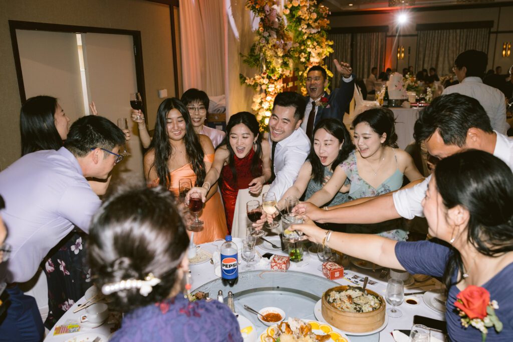 Wedding at Sheraton LaGuardia East Hotel - New York Wedding Photographer - Yun Li Photography